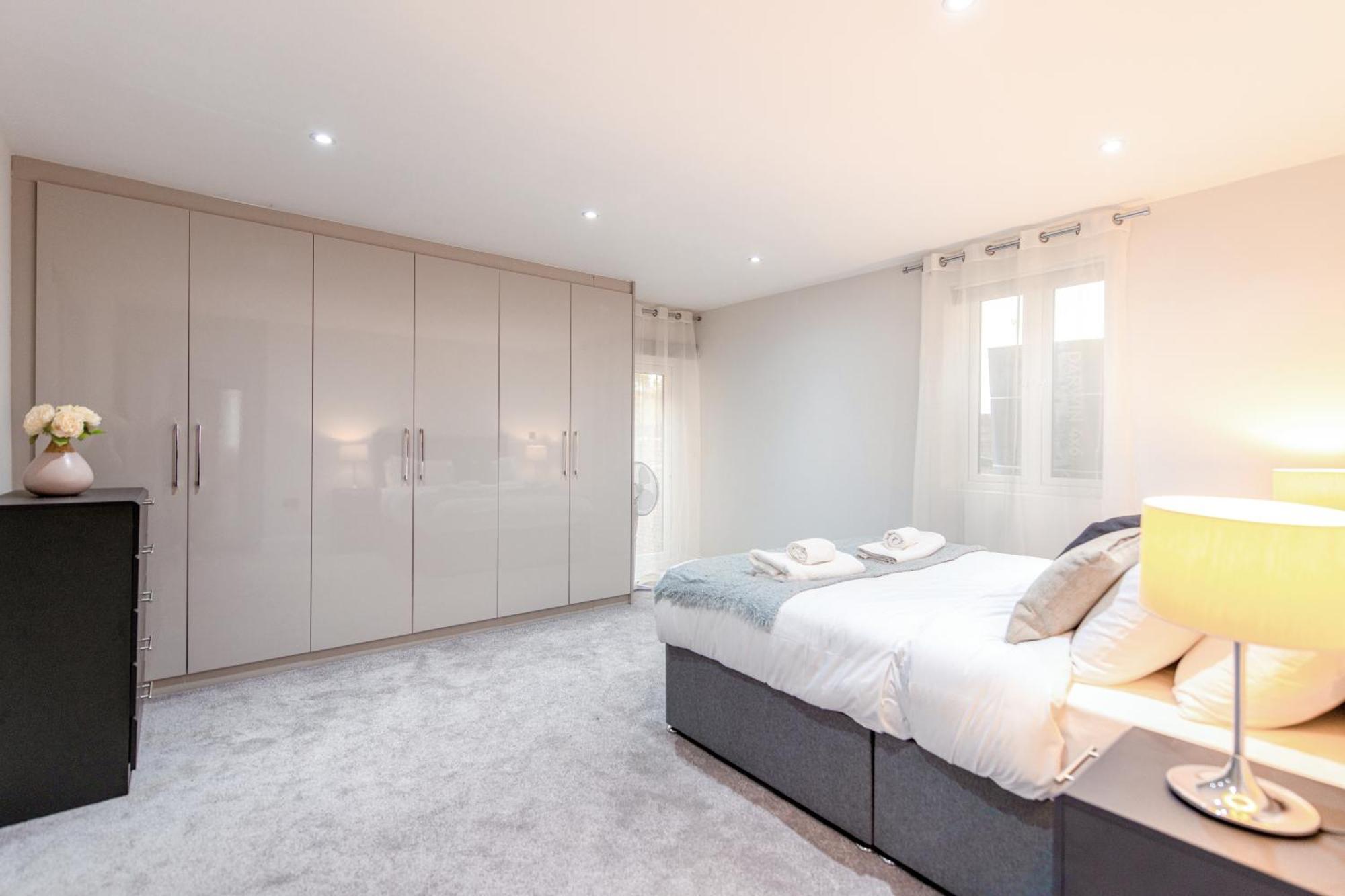 Ealing Residency * Londra