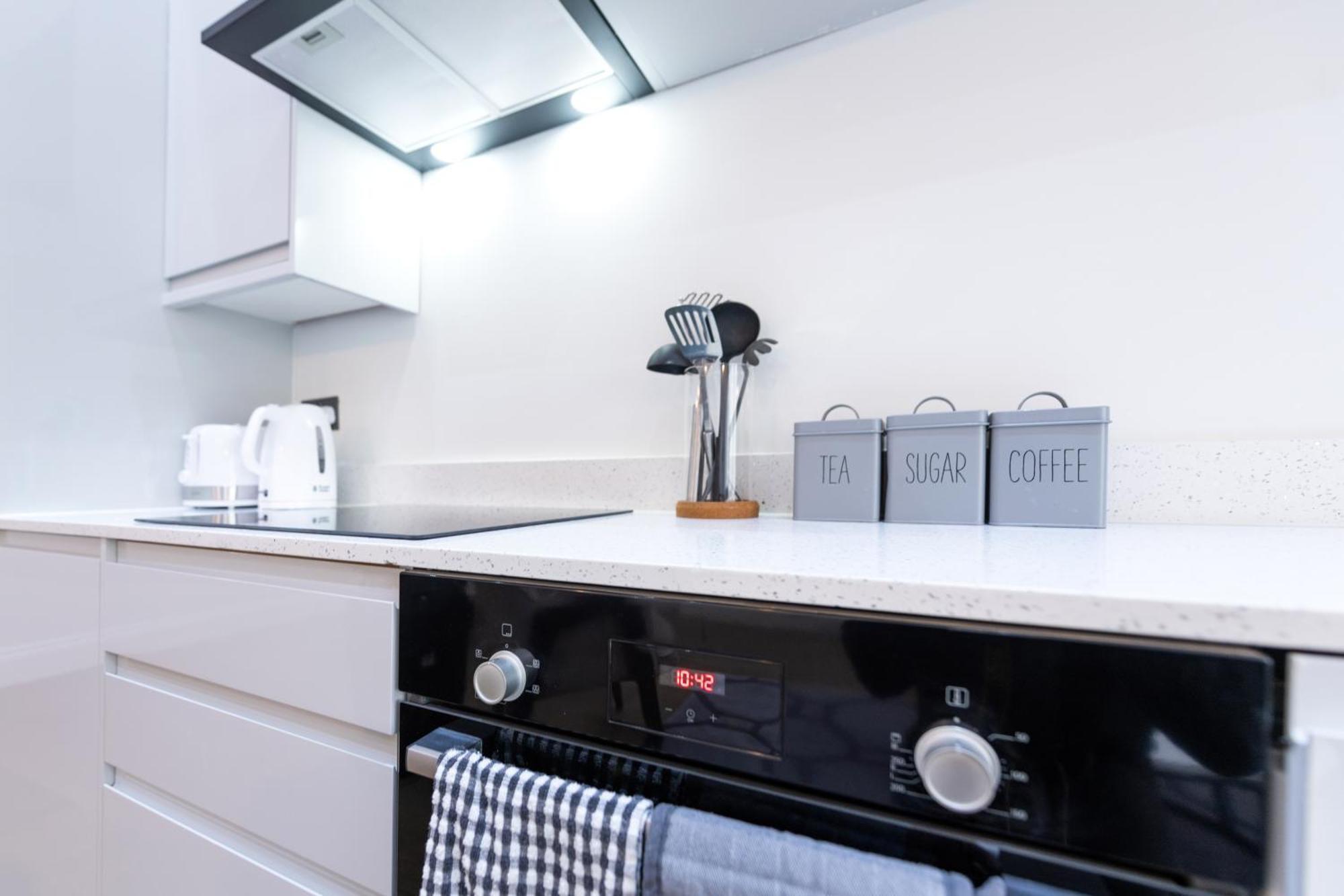 Ealing Residency * Londra